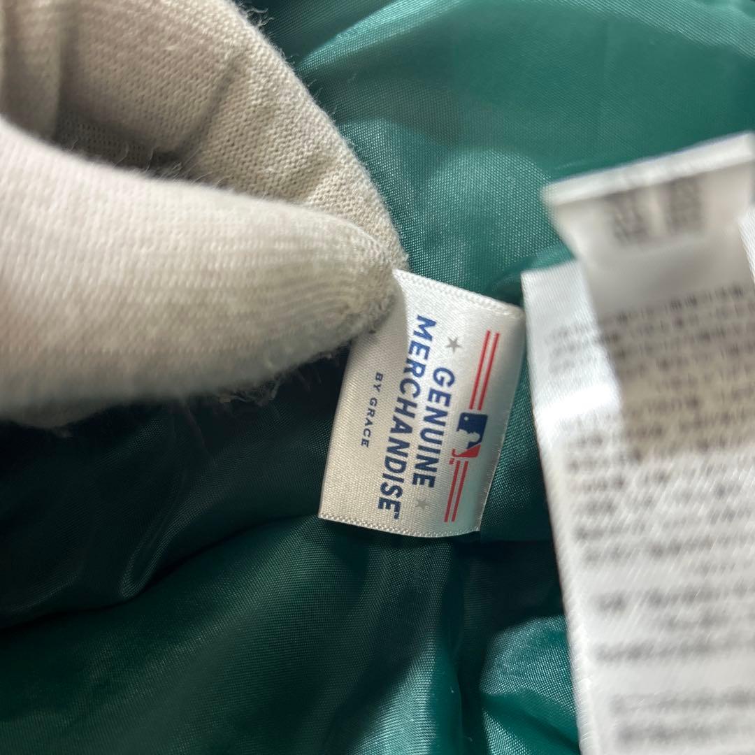 【美品】MLB オークランドアスレチックス　ダウンジャケット Perushu