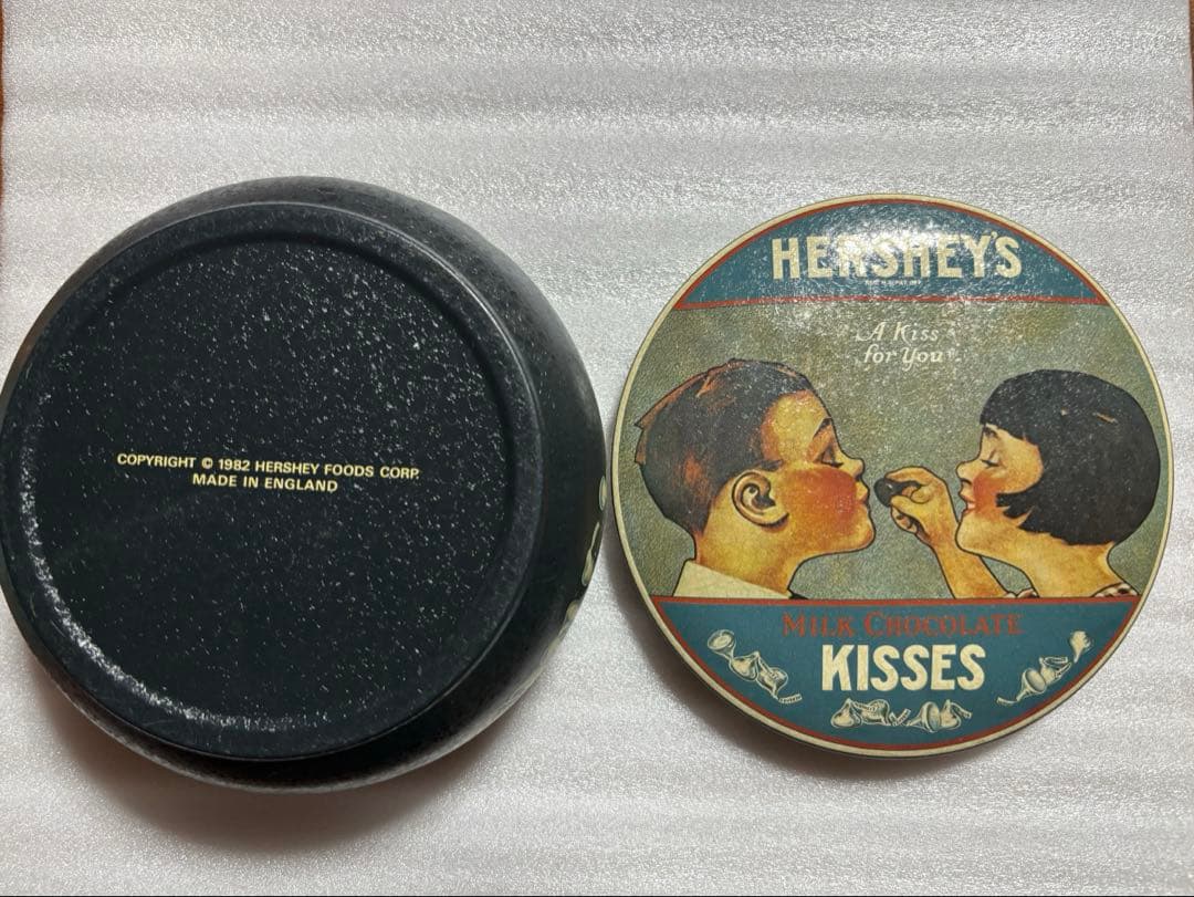 最終大幅値下 80's当時物ファンシー消しゴム16点&HERSHEY's 缶缶