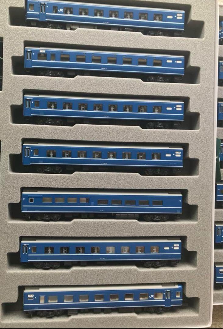 KATO 10₋1233＋10-1234　JR14系 「さくら 」長崎・佐世保