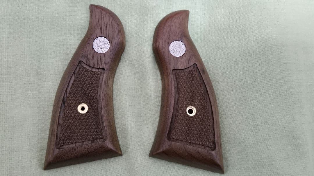 スクエアタイプ　ウォールナット　チェッカーグリップ(Kフレームスクエアバット用)