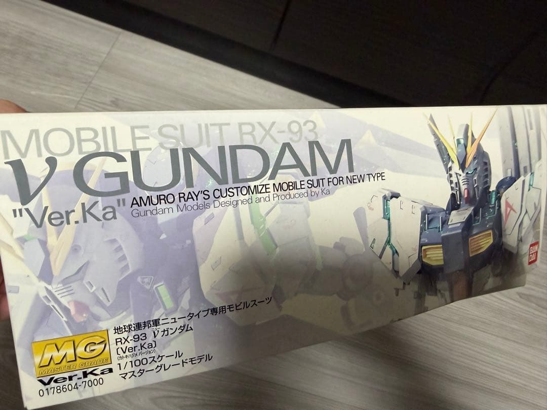 【未使用品】 MG RX-93 Vガンダム \"Ver.Ka\"