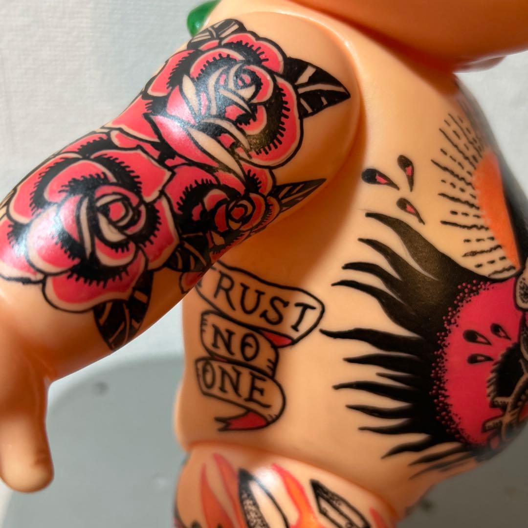 刺青キューピー　アメリカン雑貨　コナーマクレガー　キューピー人形　タトゥー