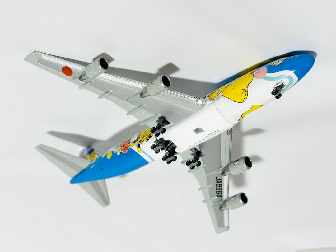 全日空商事 1/500 B747-400 ANAポケモンジェット1999