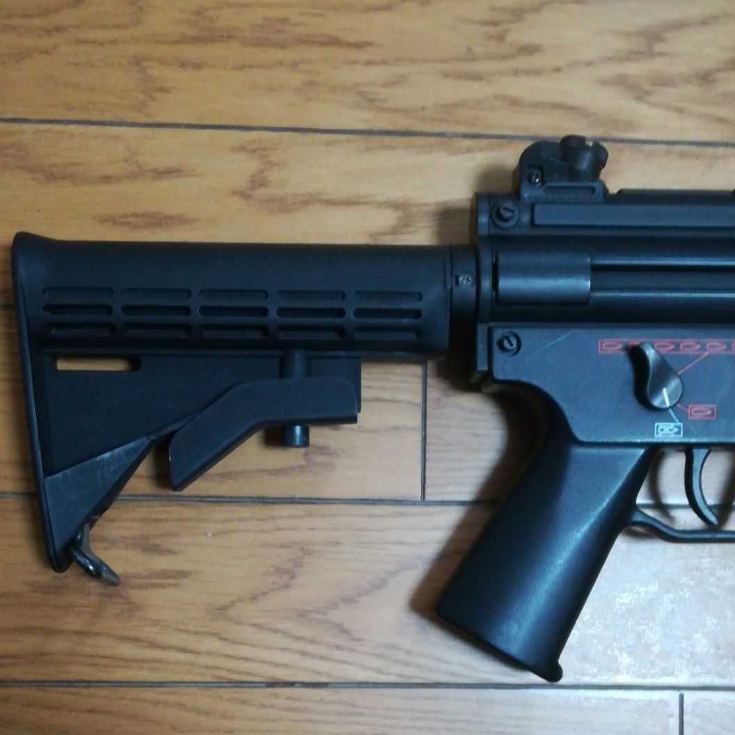 こいちゃん専用　リポバッテリー付き東京マルイ 電動ガンMP5K(クルツ)