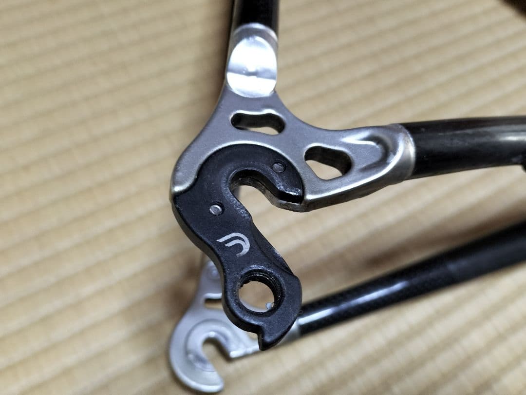 Deda Antares カーボンバック 水平 ロードバイクフレーム