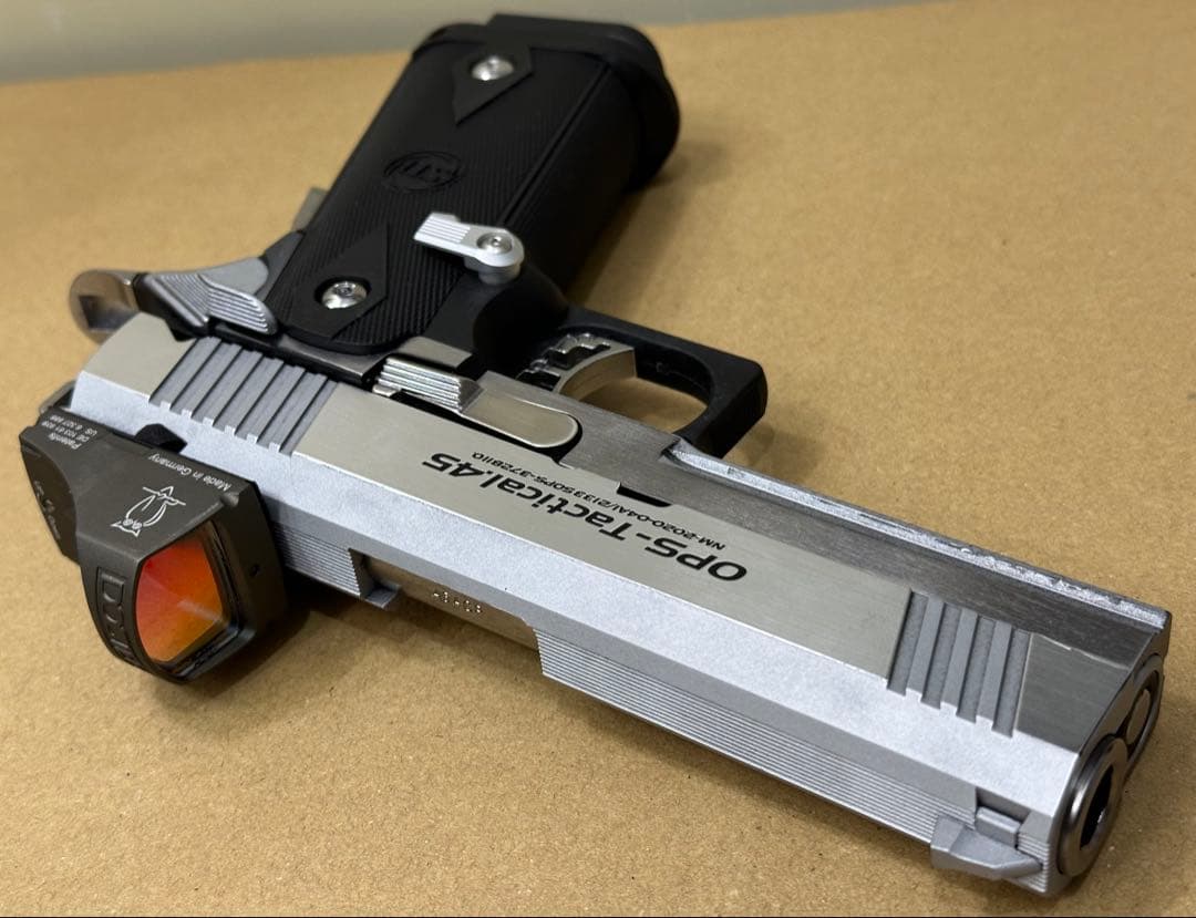 東京マルイ ハイキャパ デュアルステンレス ドクタータイプドットサイト カスタム