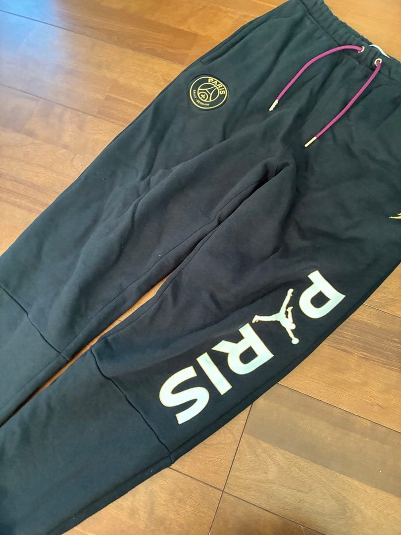 Jordan PARIS フーディー Mサイズ