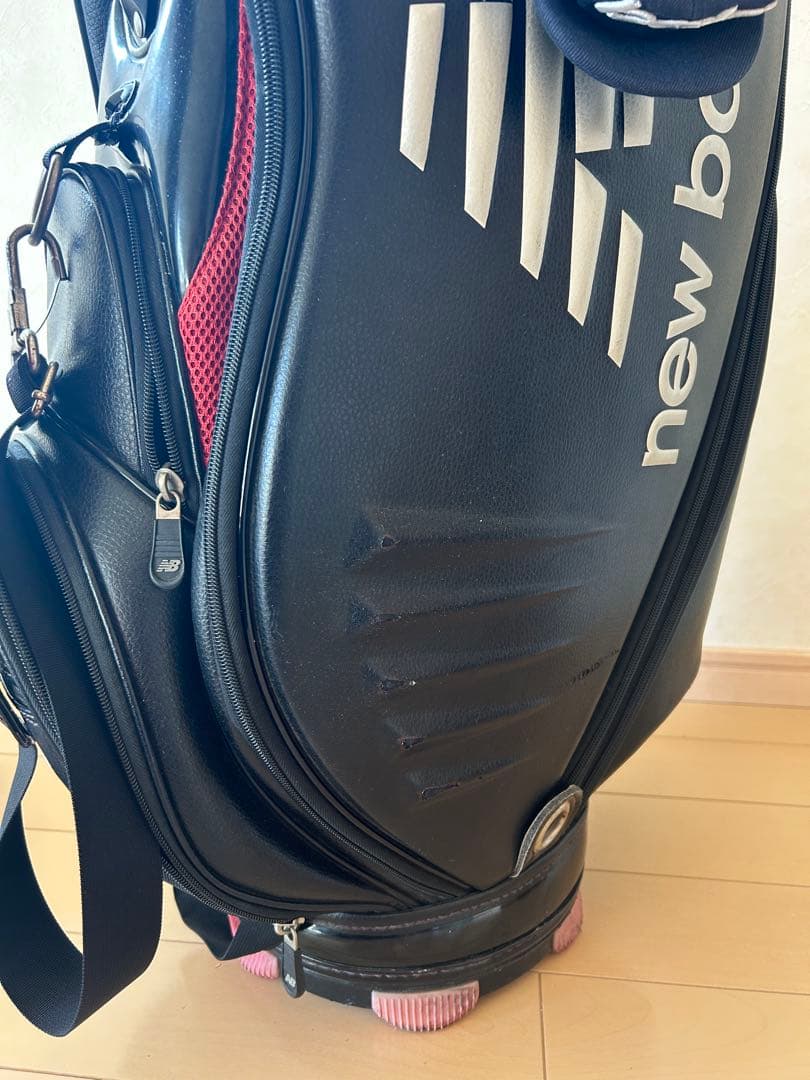 ニューバランス キャディバッグ、アイアンカバー、DR.FＷカバーセット
