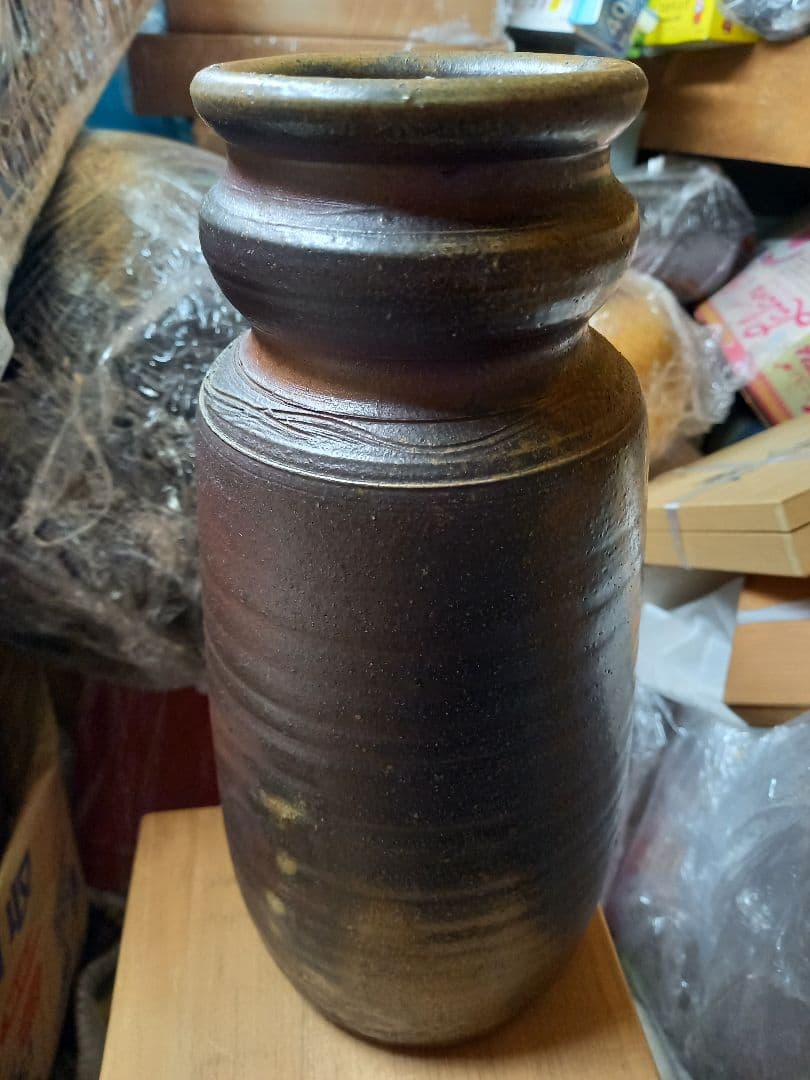 お安くしました。よろしく御願いします。備前焼　絃三作