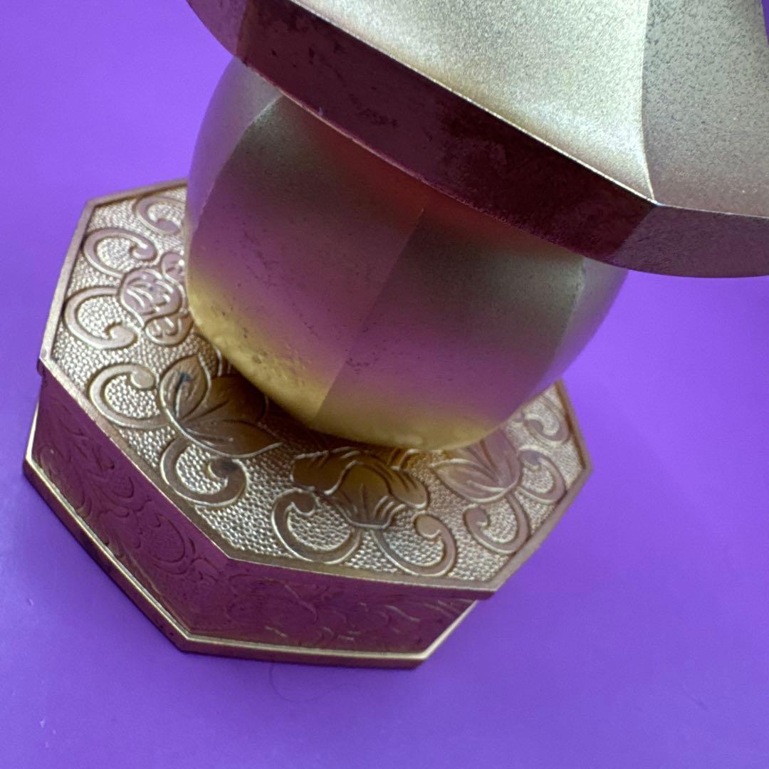 実家整理品　八角五輪塔　？　重さ　約1335g