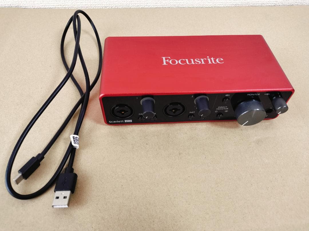 Focusrite Scarlett 2i2(3rd Gen) インターフェース