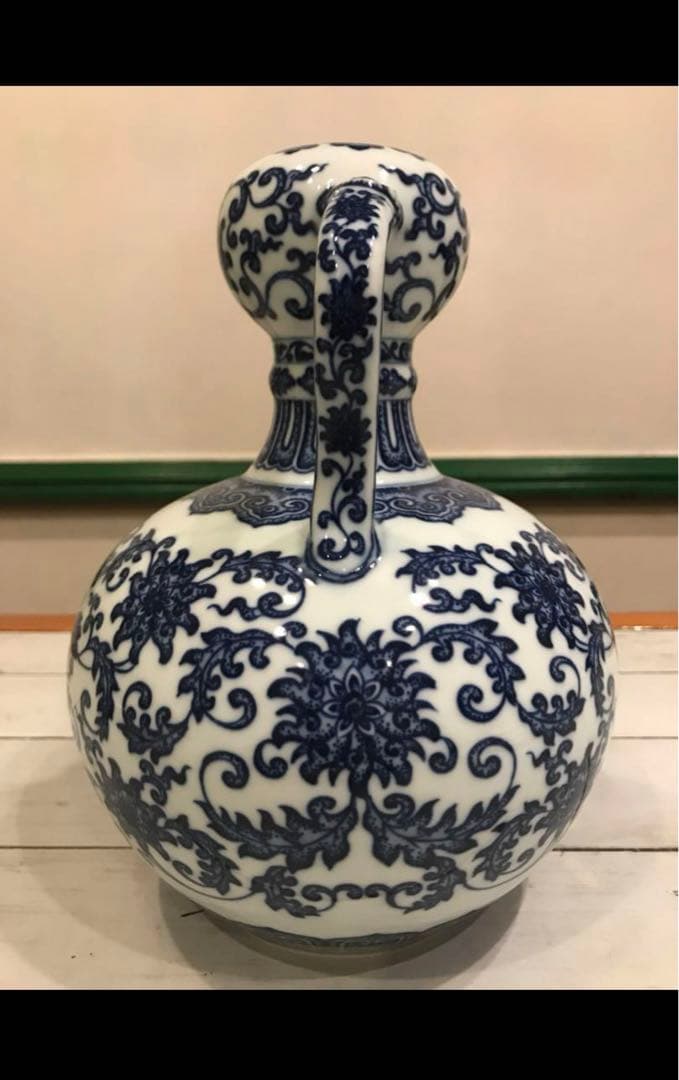 青花　壺　磁器　骨董品　銘あり