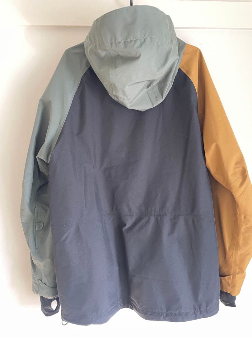 686 GORETEX スノーボードジャケット　Mサイズ
