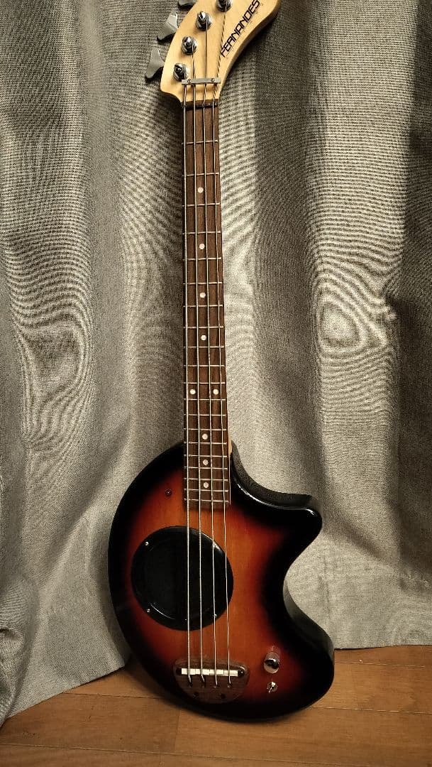 【ジャンク】ZO-3 ベース　部品取り FERNANDES