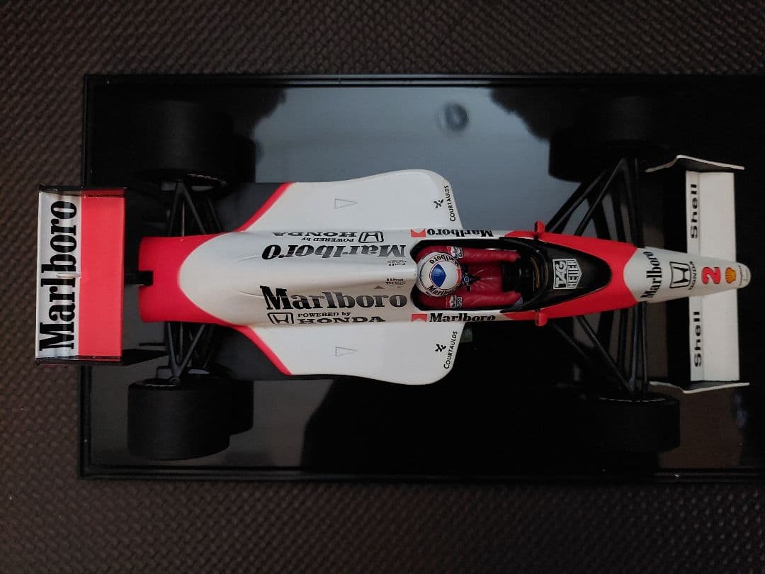 1/18 マクラーレン・ホンダ MP4/5 A.プロスト 1989 マルボロ仕様