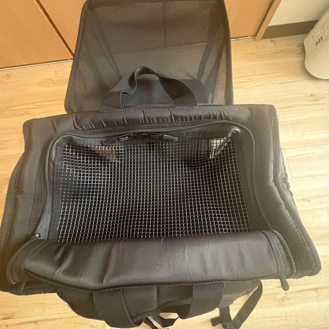 リュック キャリーケース ペット バックパック 拡張　マンダリンブラザーズ　黒