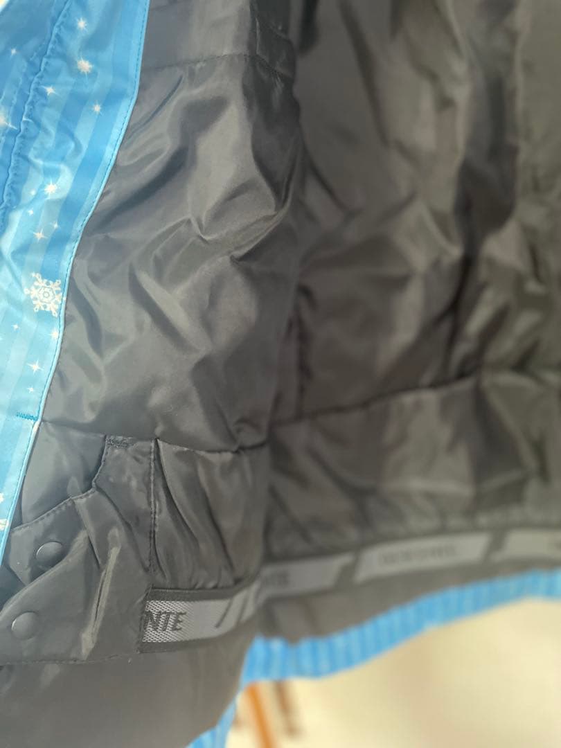 デサント（DESCENTE） スキーウェア ジャケット M