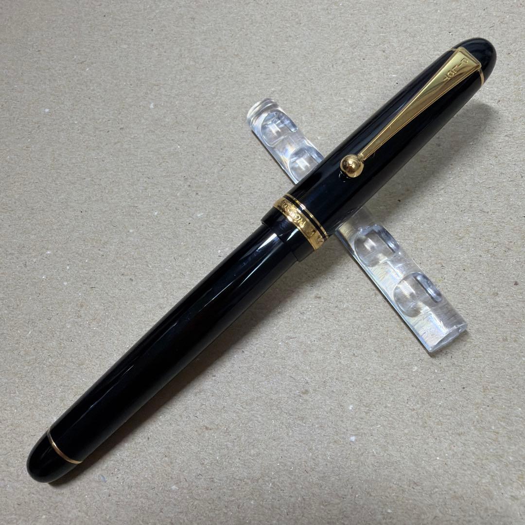 PILOT パイロット Custom カスタム 74 万年筆 14k M 箱付き