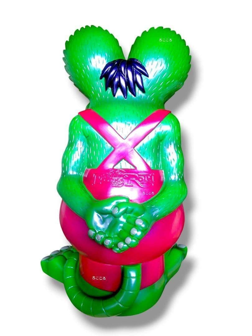 蓄光目玉仕様 ラットフィンク フィギュア 艶パールグリーン＆艶パールレッド