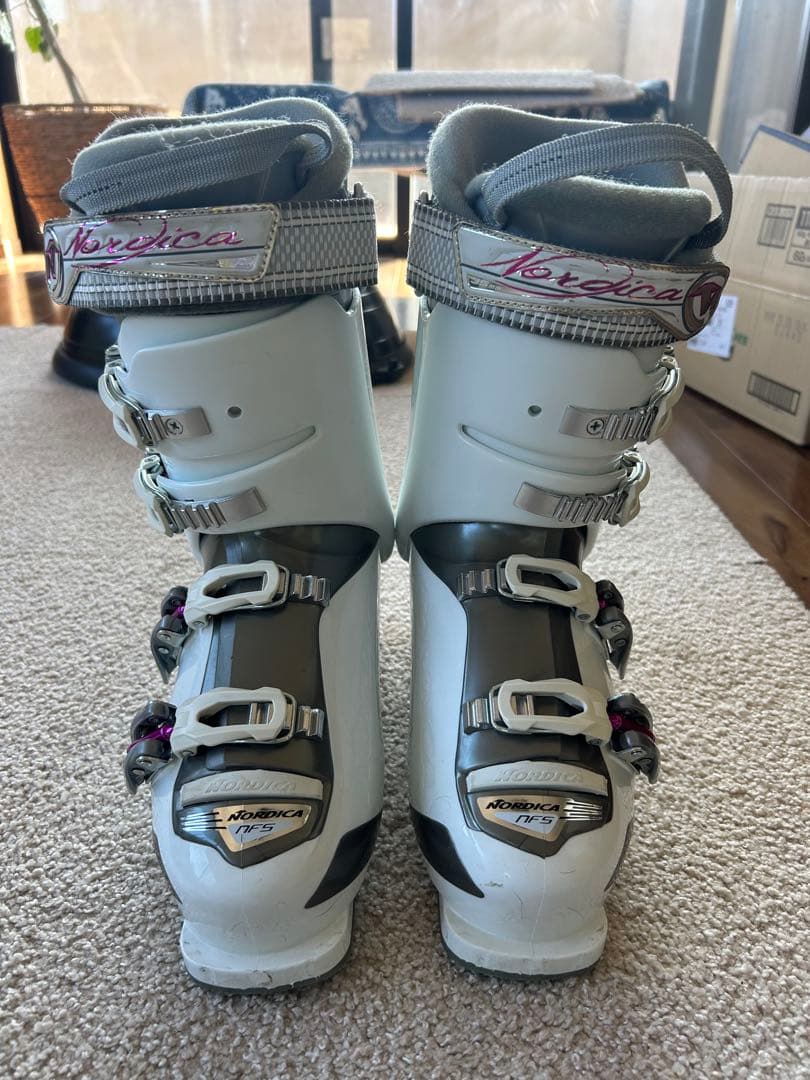 Nordica 女性用 25cm スキーブーツ ホワイト/グレー