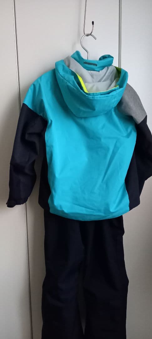 DESCENTE　スキーウェア　130