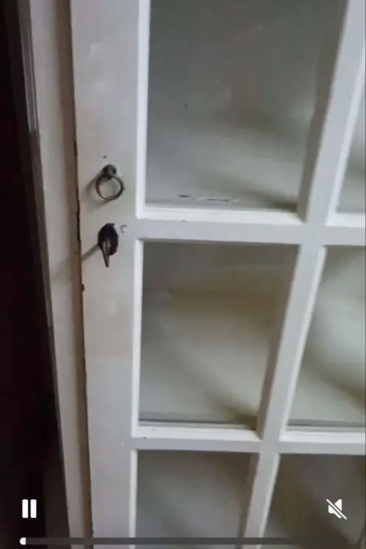 アンティーク ホワイト木製 キャビネット 大型 食器棚 ショーケース