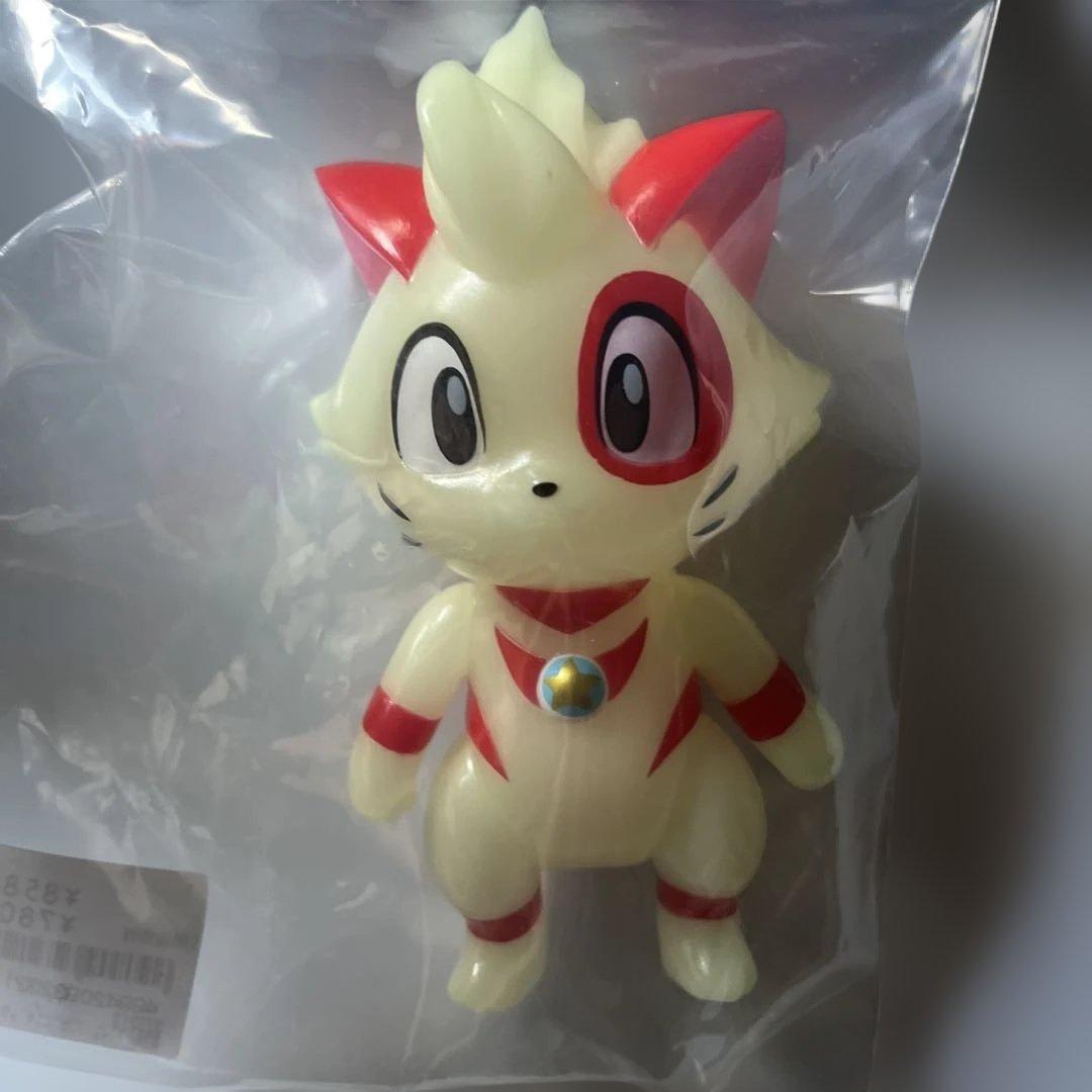 【羽田空港限定】ウルトラニャン 蓄光 頭でっかちVer. MAXTOY ソフビ