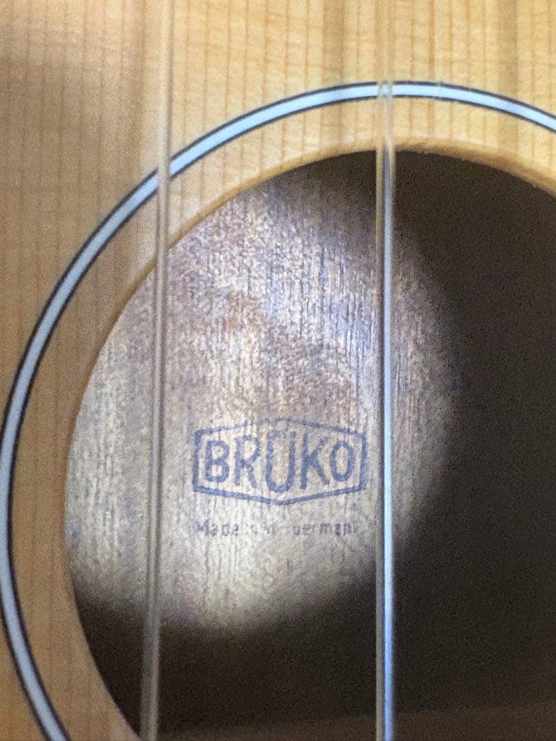 ウクレレ BRUKO製 53cm 美品ケース付き