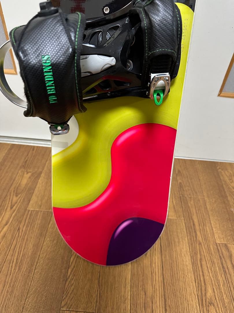 美品ツマ ZUMA LAVA 143cm スノーボード ビンディングセット