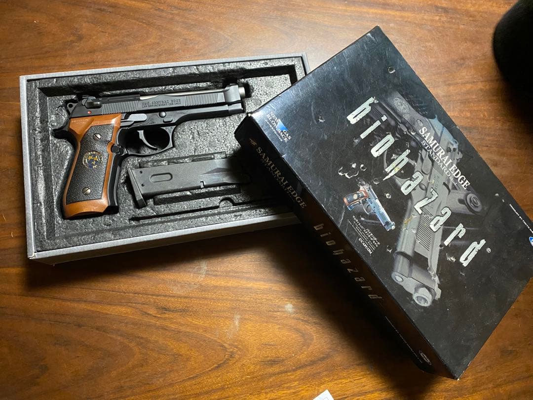 サムライエッジ バイオハザード モデルガン