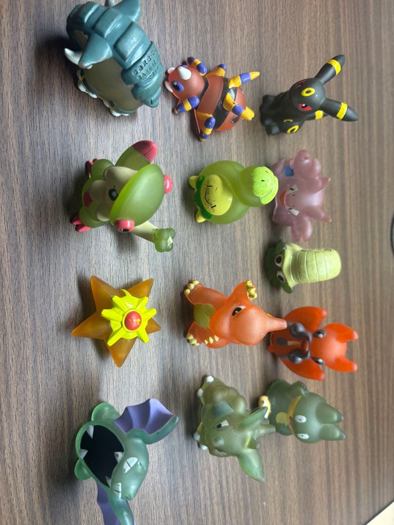 ポケモン ソフビ 指人形 約400体