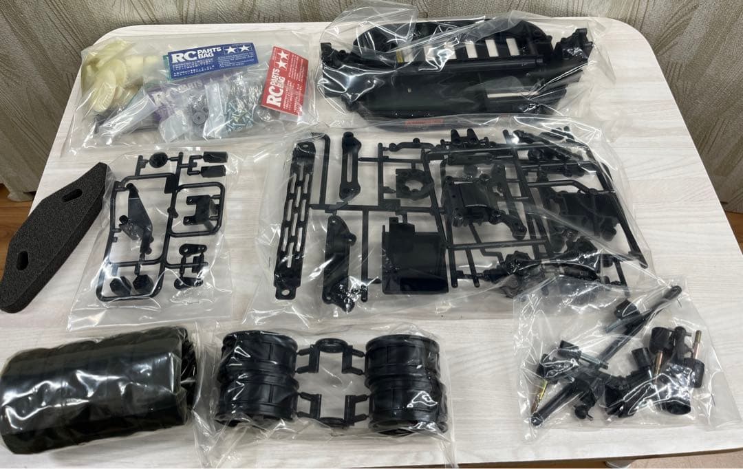 TAMIYA ニッサンフェアレディZレースカー　1/10