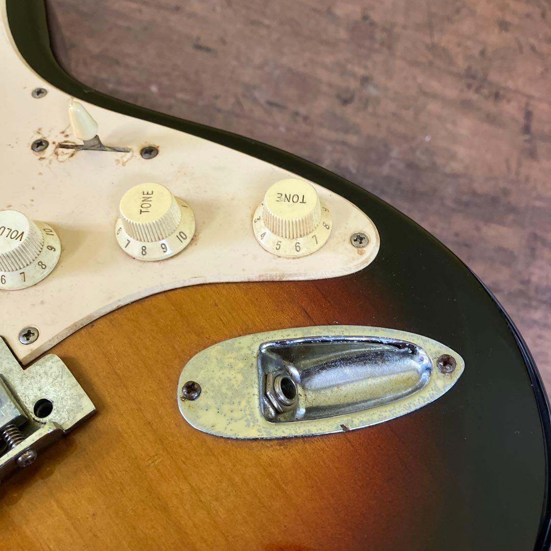 E-壁 Legend ストラトキャスタータイプ サンバースト エレキギター