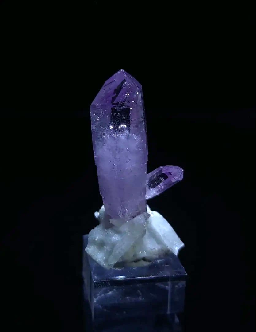 ベラクルスアメジスト 鉱石 鉱物 ミネラル 標本 原石 母岩付き ⑥