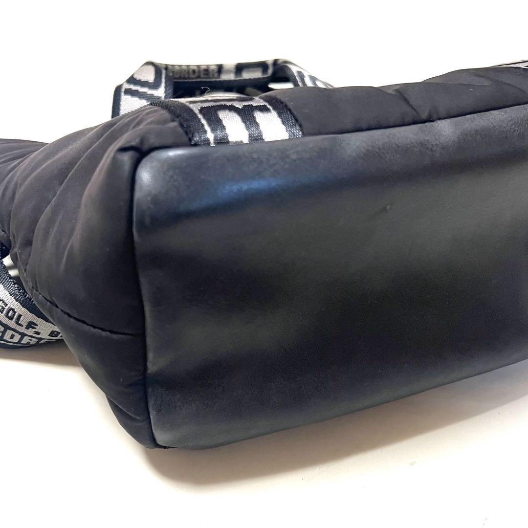 美品 RUSSELUNO ラッセルノ カートバッグ レザー パデッド 黒