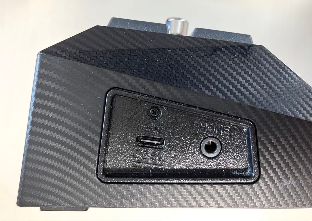 ZOOM G2X FOUR ギターマルチエフェクター