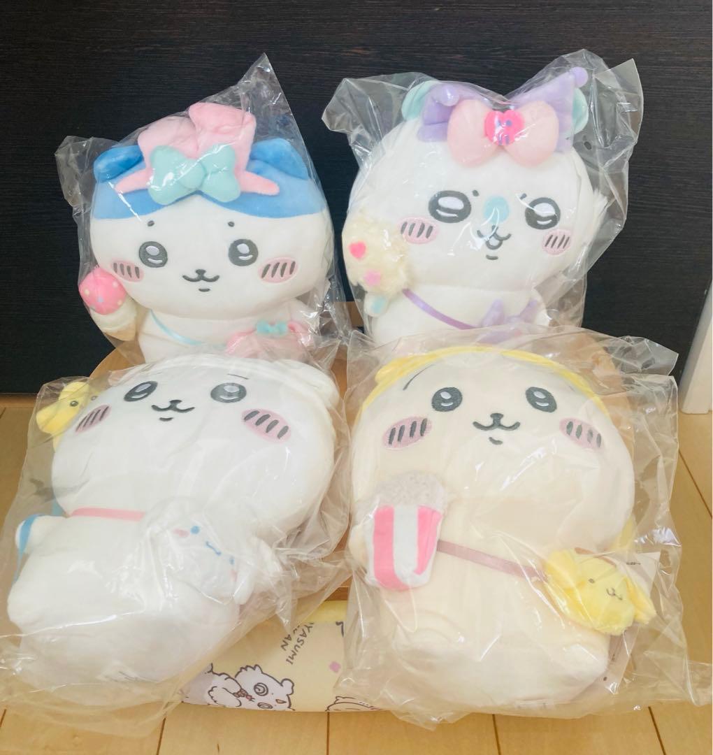 ちいかわ　サンリオ　ぬいぐるみ　コラボ