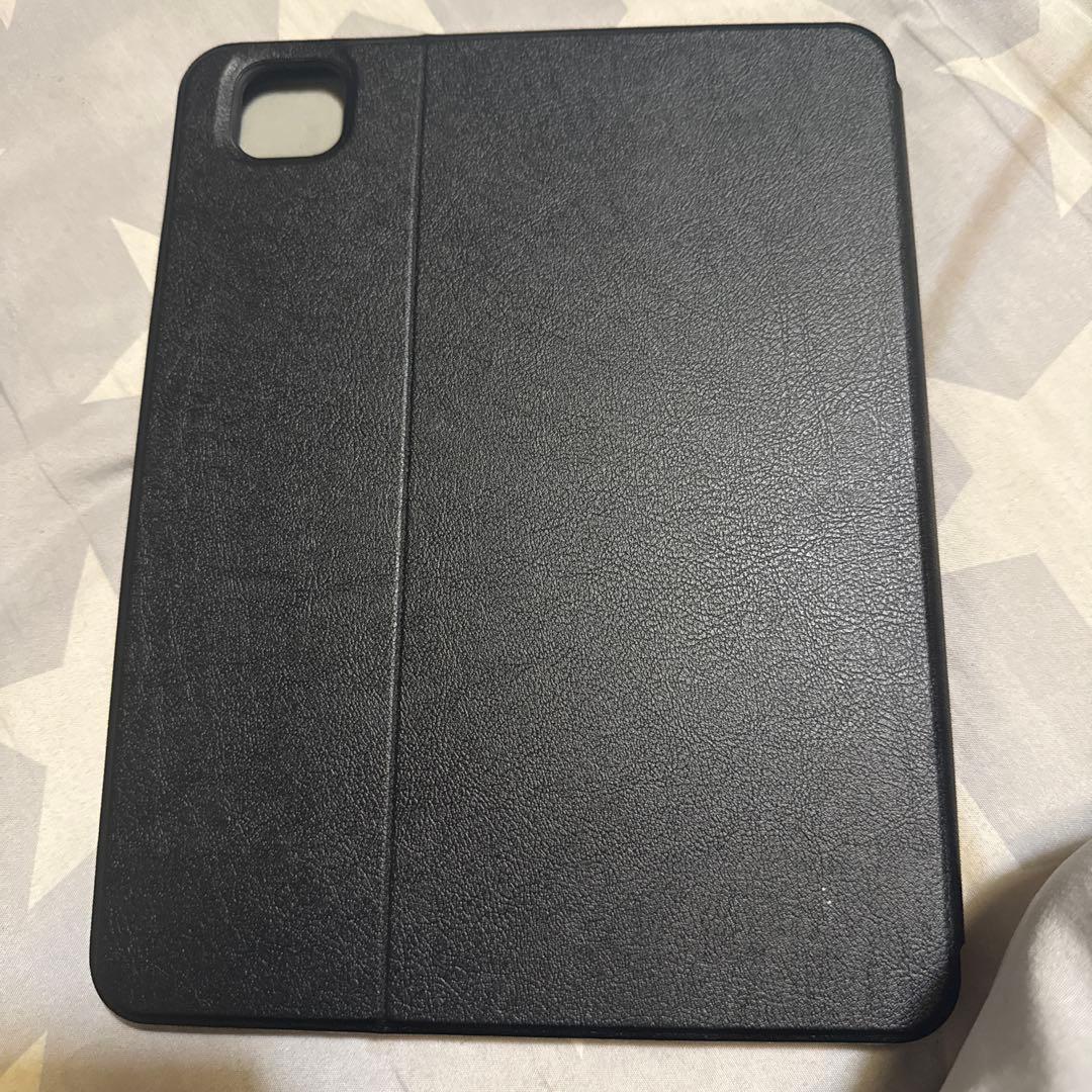 iPad Pro 2nd (11 inch)本体とMagicKeyboarセット