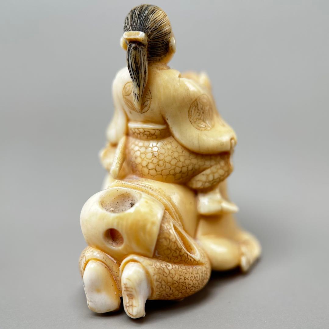 子供と老人極上　根付　天然素材アンティーク骨董　飾り物古美術置物細密細工