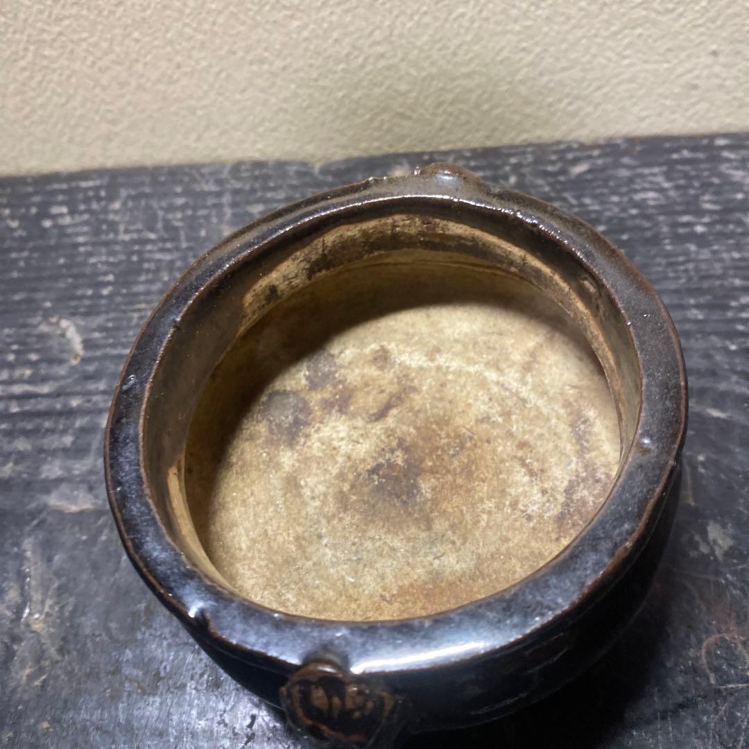 中国古玩　三つ足黒釉香炉7cm11cm