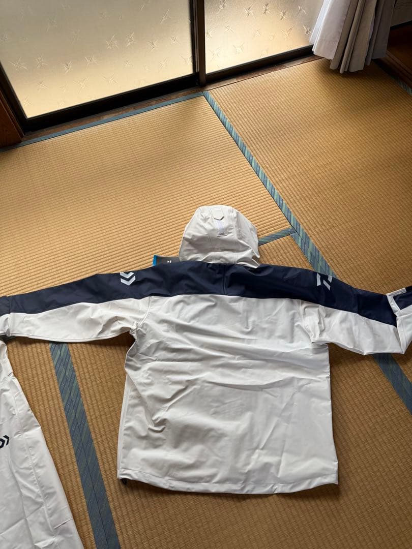 ダイワPVレンインスーツDR6022新品未使用品