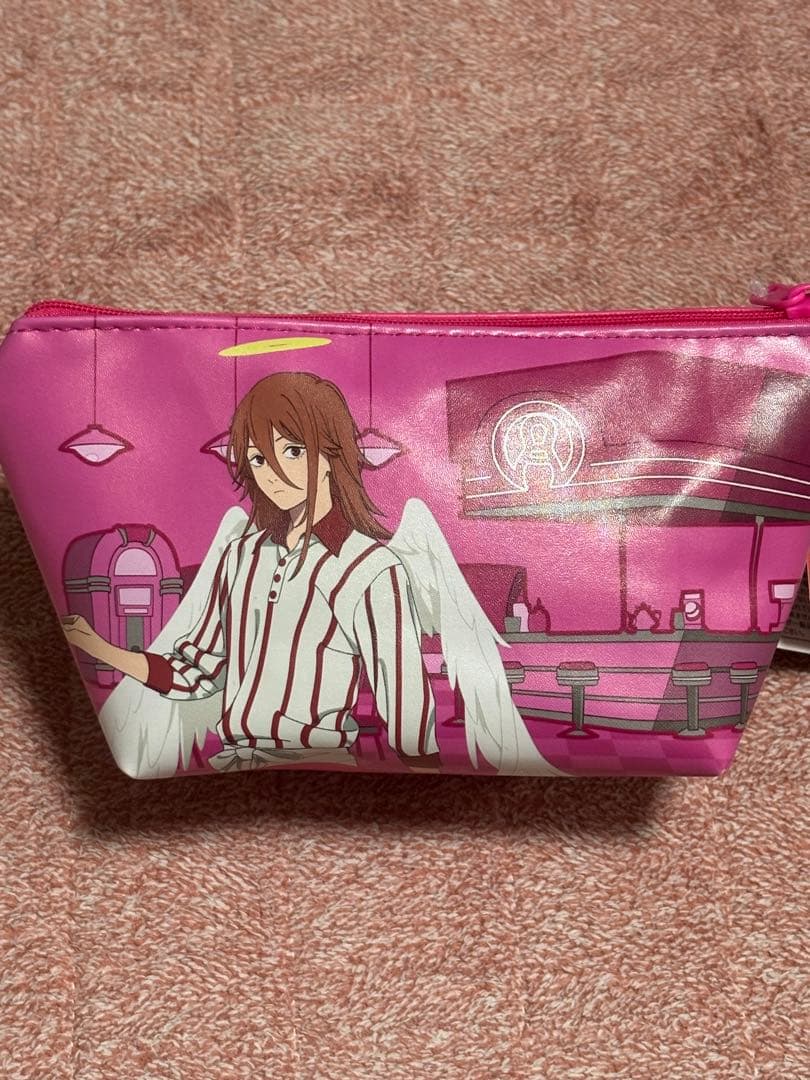 ラウンドワン限定‼️チェンソーマン コラボグッズ ポーチ & クリアファイル