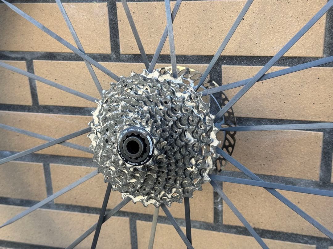 美品　HYPER カーボンホイール ホイール　D67 DISC カーボンホイール