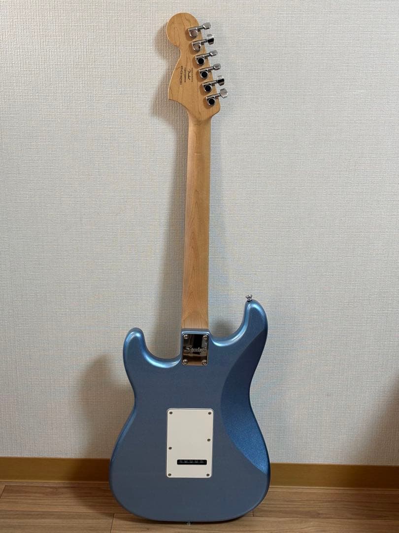 ギター Squier FSR Affinity Stratocaster Blue