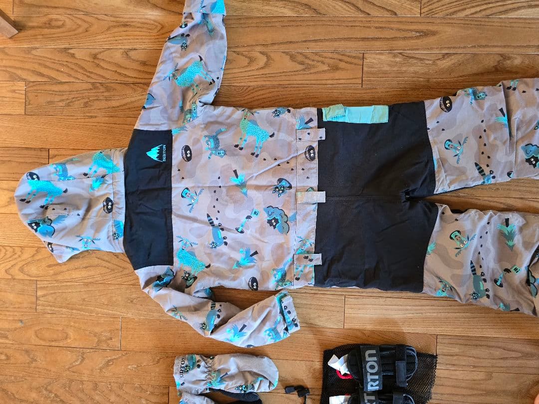 バートン キッズ ワンピース 4T ミトン＆リストガード付