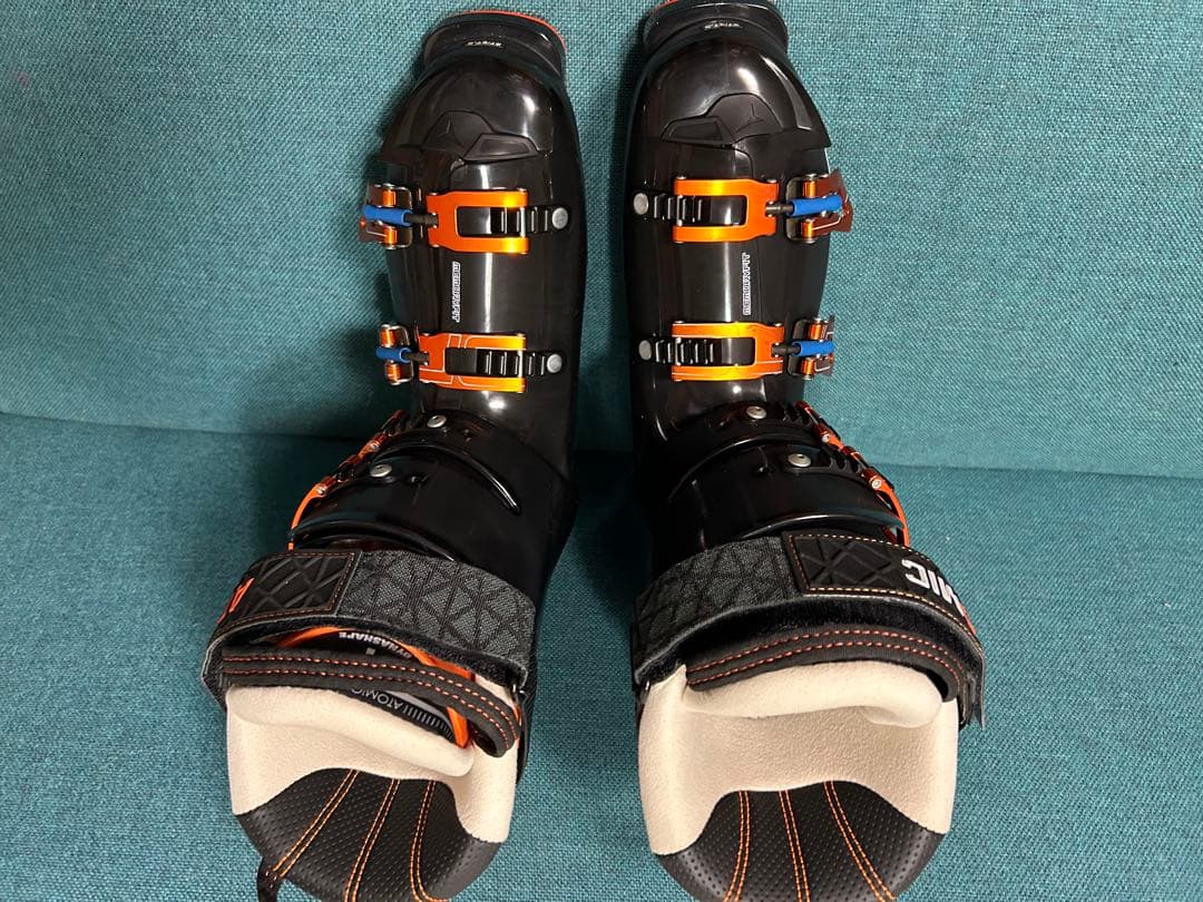 アトミック　RS 110 スキーブーツ