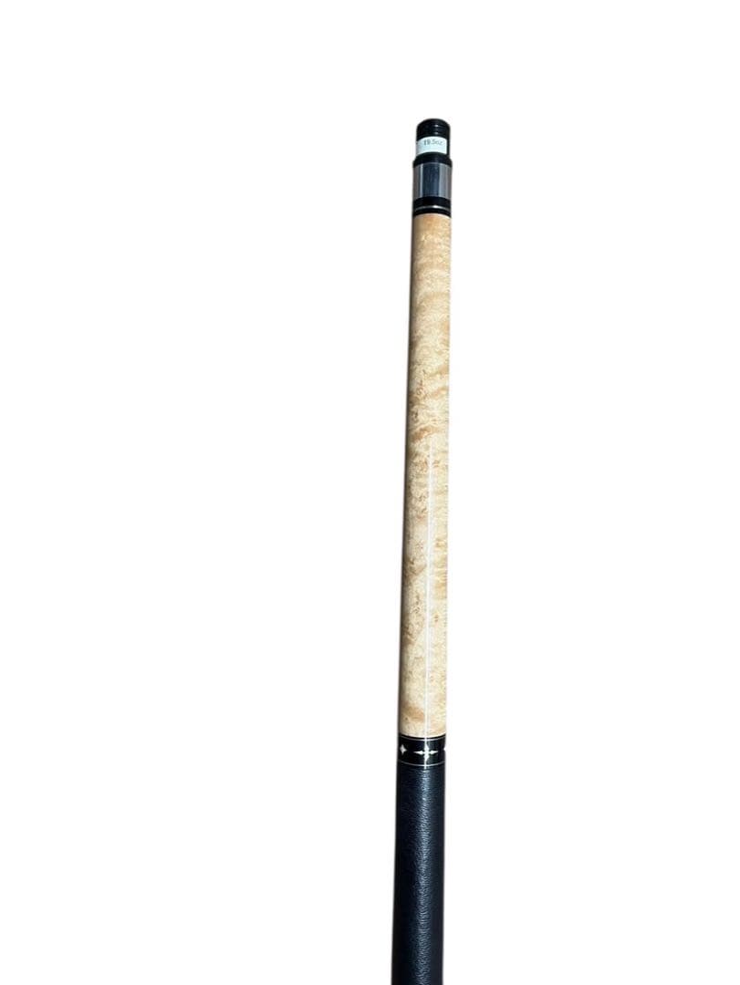 ■Mezz Cues WD700 ビリヤード　キュー　ケース付き