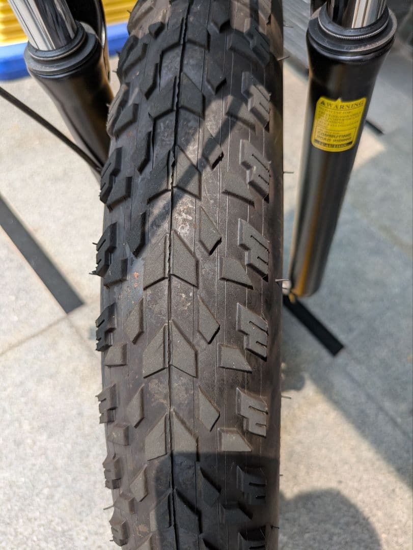 スノーバイク ファットバイク 26インチ 極太タイヤ ディスクブレーキ 7段変速