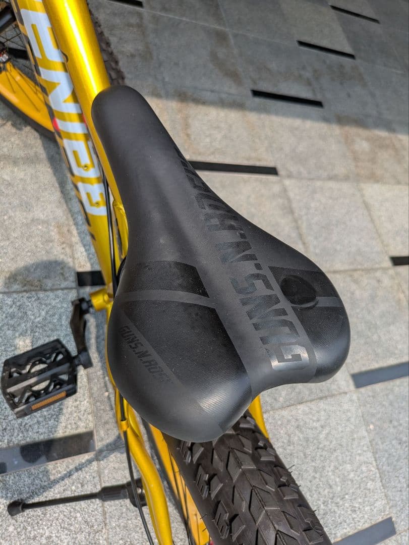 スノーバイク ファットバイク 26インチ 極太タイヤ ディスクブレーキ 7段変速