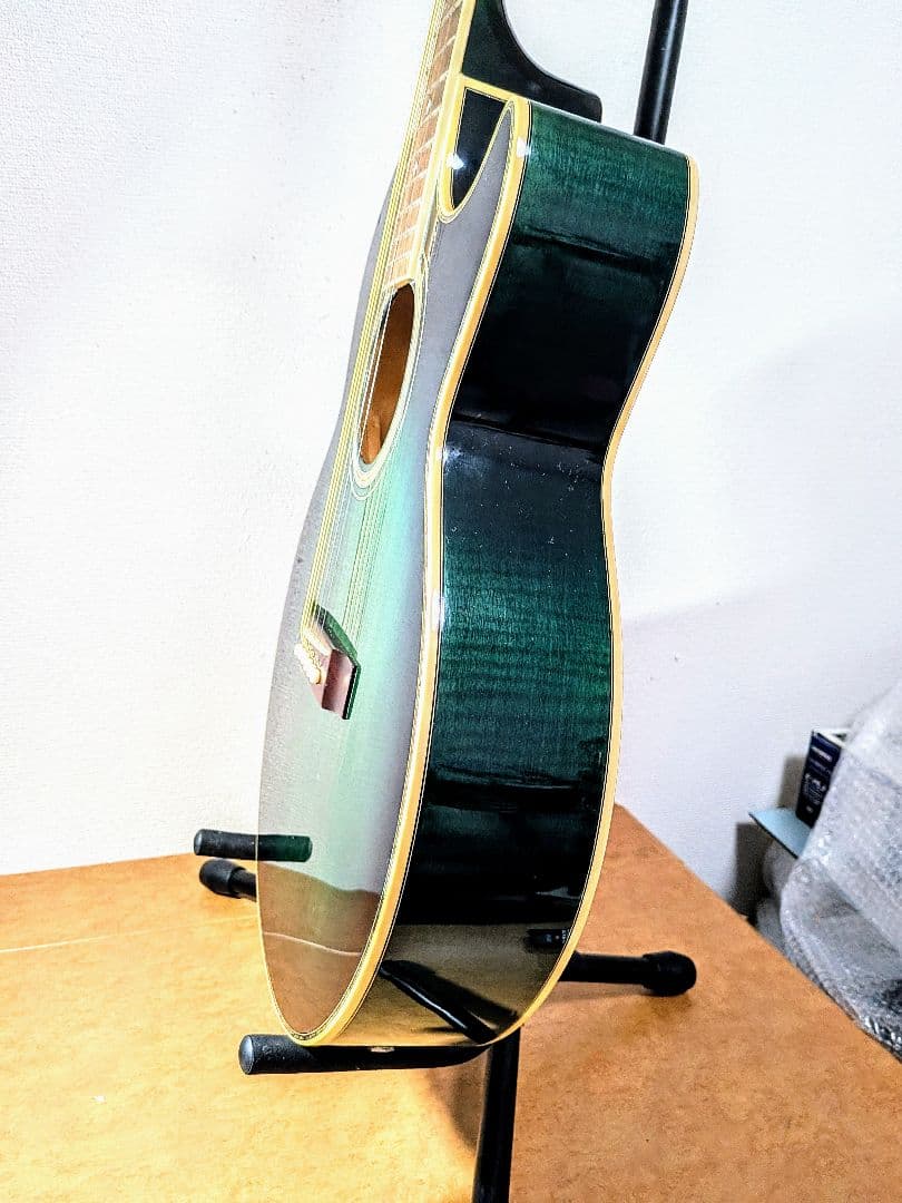 HISTORY　ヒストリー　エレアコ　ブルーサンバースト